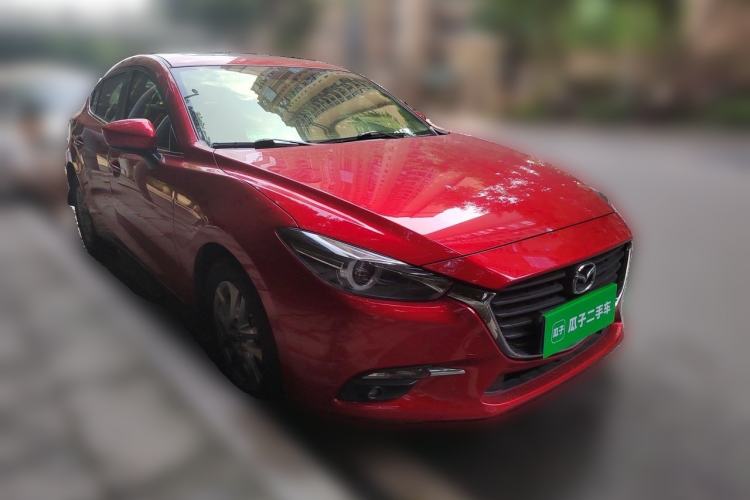 Used Mazda 3 Axela 2017 Sedan 1.5L Automatic Luxury Model China VI Standard Front Right 45 Deg