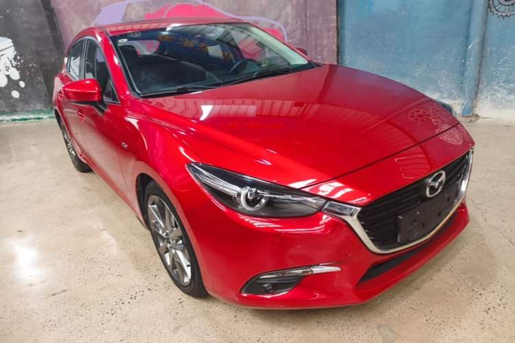 Used Mazda 3 Axela 2017 Hatchback 2.0L Automatic Sport Model China V Emission Standard Front Right 45 Deg