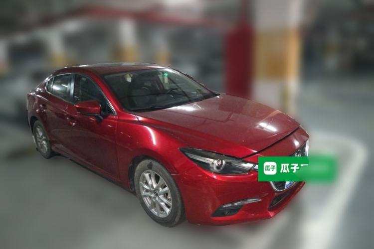 Used Mazda 3 Axela 2017 Sedan 1.5L Automatic Luxury Model China VI Standard Front Right 45 Deg