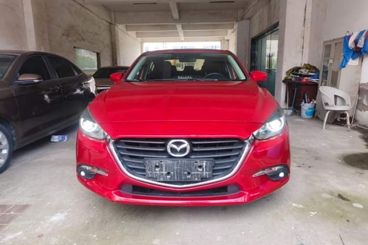 Used Mazda 3 Axela 2017 Sedan 1.5L Automatic Luxury Model Emission Standard China V Front