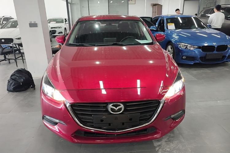 Used Mazda 3 Axela 2017 Sedan 1.5L Automatic Comfort Model Emission Standard China V Front