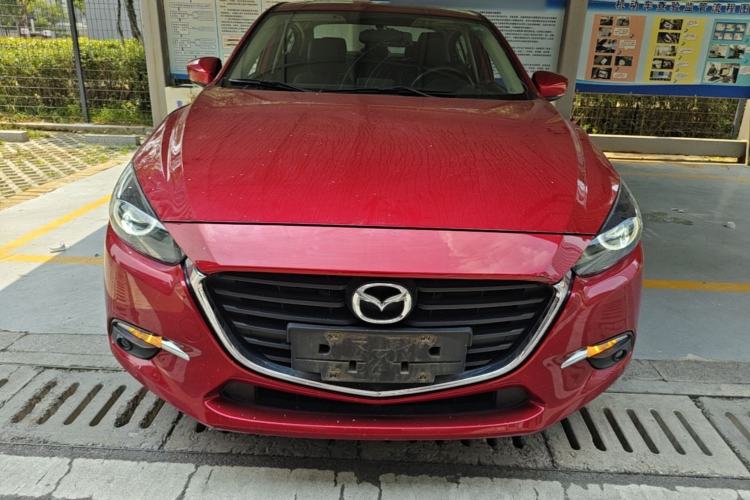 Used Mazda 3 Axela 2017 Sedan 1.5L Automatic Luxury Model Emission Standard China V Front