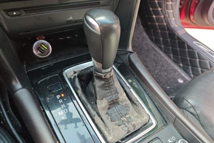 Used Mazda 3 Axela 2017 Sedan 2.0L Automatic Prestige Model China V Standard Gear Lever