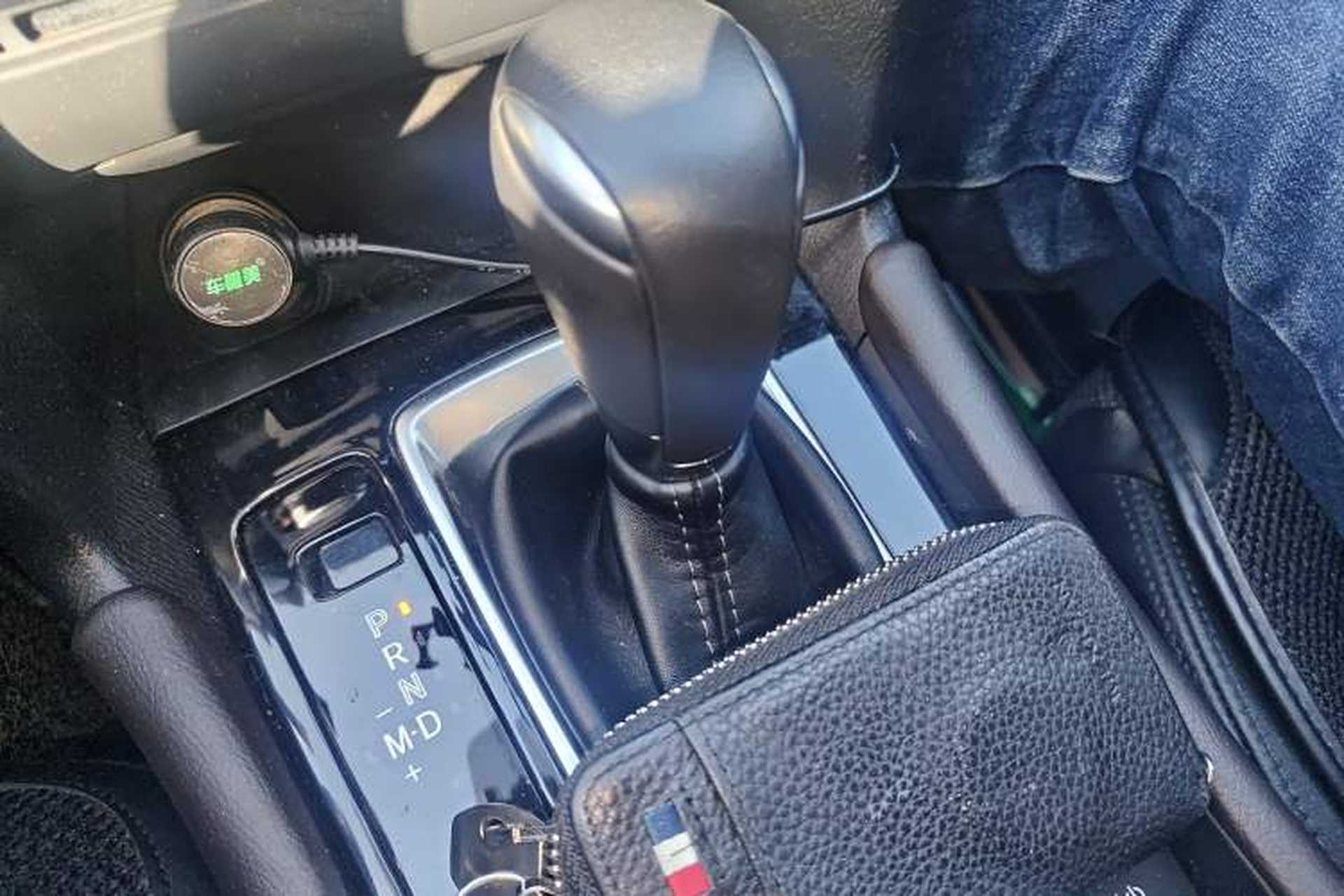 Used Mazda 3 Axela 2017 Sedan 2.0L Automatic Prestige Model China V Standard Gear Lever