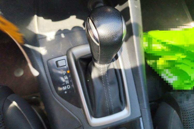 Used Mazda 3 Axela 2017 Sedan 1.5L Automatic Comfort Model Emission Standard China V Gear Lever