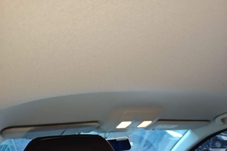Used Mazda 3 Axela 2017 Sedan 1.5L Automatic Comfort Model Emission Standard China V Headliner