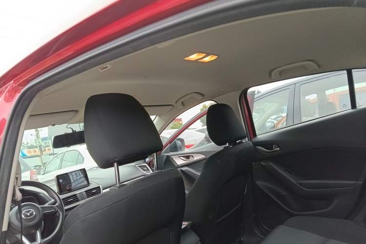 Used Mazda 3 Axela 2017 Sedan 1.5L Automatic Comfort Model Emission Standard China V Headliner