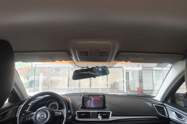 Used Mazda 3 Axela 2017 Sedan 1.5L Automatic Comfort Model Emission Standard China V Headliner