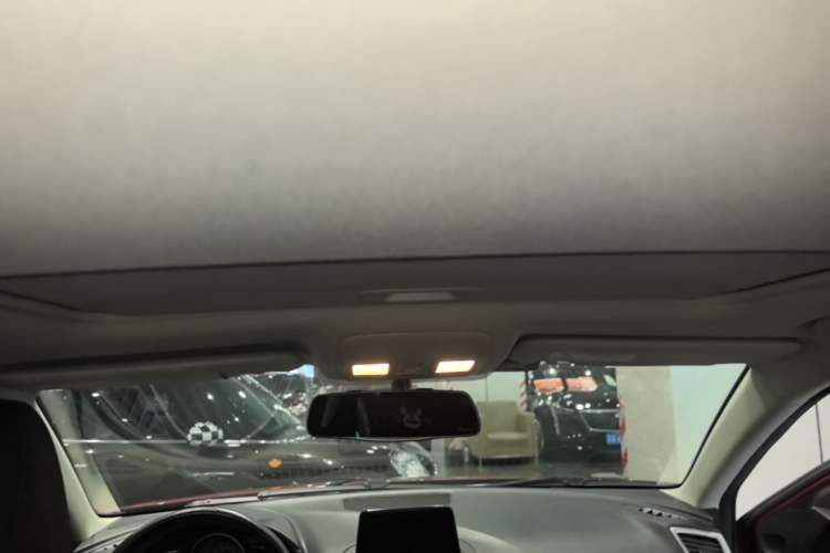 Used Mazda 3 Axela 2017 Sedan 1.5L Automatic Luxury Model Emission Standard China V Headliner