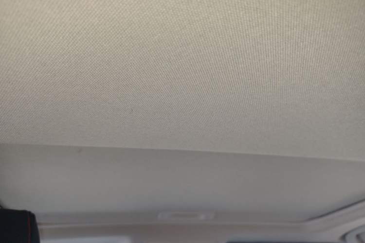 Used Mazda 3 Axela 2017 Sedan 1.5L Automatic Luxury Model China VI Standard Headliner