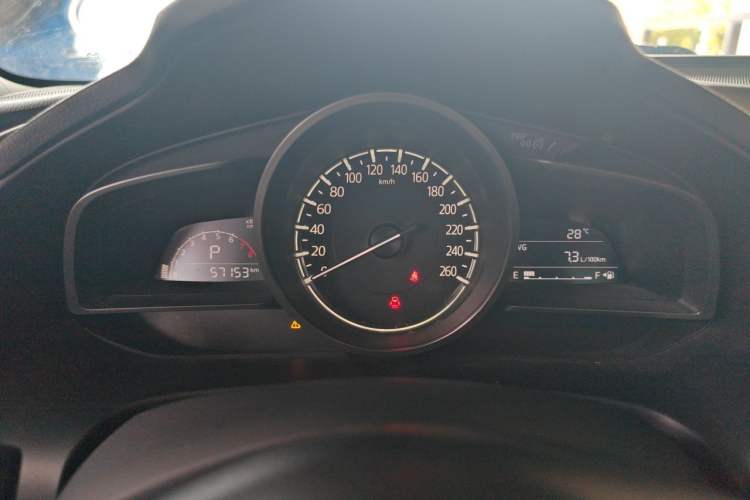 Used Mazda 3 Axela 2017 Sedan 1.5L Automatic Luxury Model Emission Standard China V Instrument Cluster