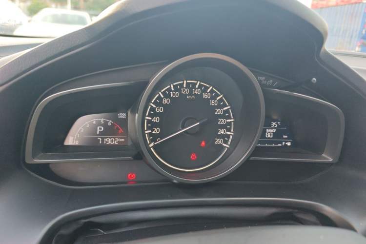 Used Mazda 3 Axela 2017 Sedan 2.0L Automatic Prestige Model China V Standard Instrument Cluster