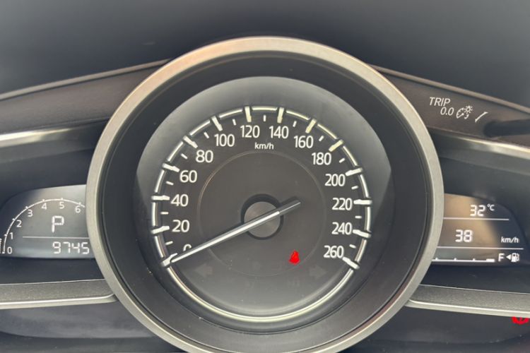 Used Mazda 3 Axela 2017 Sedan 1.5L Automatic Comfort Model Emission Standard China V Instrument Cluster