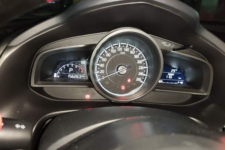 Used Mazda 3 Axela 2017 Sedan 1.5L Automatic Luxury Model Emission Standard China V Instrument Cluster