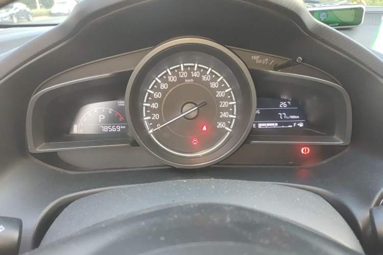 Used Mazda 3 Axela 2017 Sedan 1.5L Automatic Comfort Model Emission Standard China V Instrument Cluster