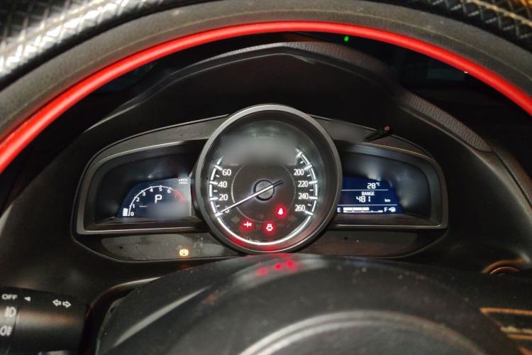 Used Mazda 3 Axela 2017 Sedan 1.5L Automatic Luxury Model Emission Standard China V Instrument Cluster