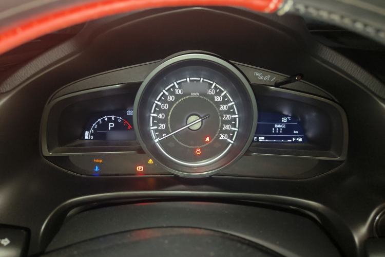 Used Mazda 3 Axela 2017 Sedan 1.5L Automatic Luxury Model Emission Standard China V Instrument Cluster