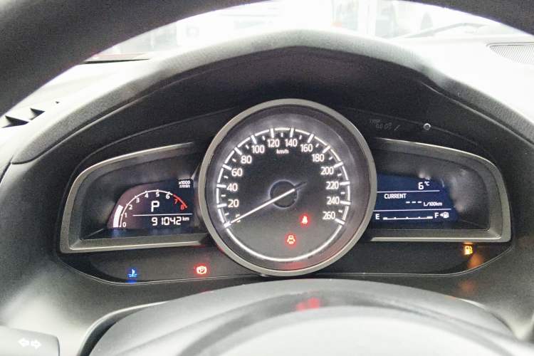 Used Mazda 3 Axela 2017 Sedan 1.5L Automatic Luxury Model Emission Standard China V Instrument Cluster