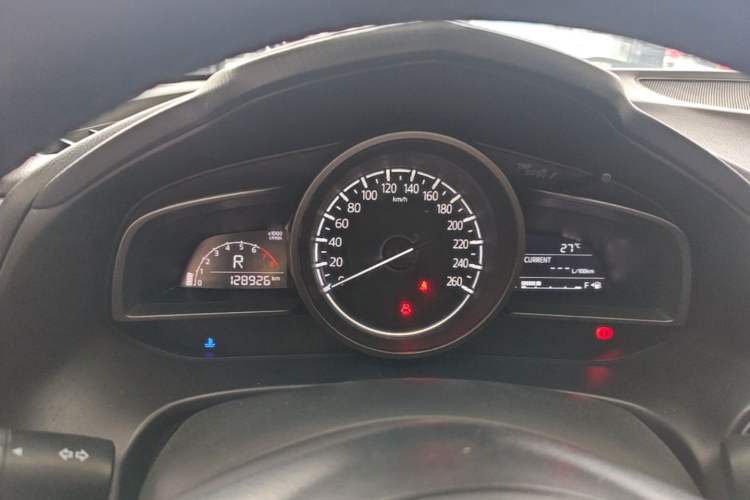 Used Mazda 3 Axela 2017 Sedan 1.5L Automatic Comfort Model Emission Standard China V Instrument Cluster
