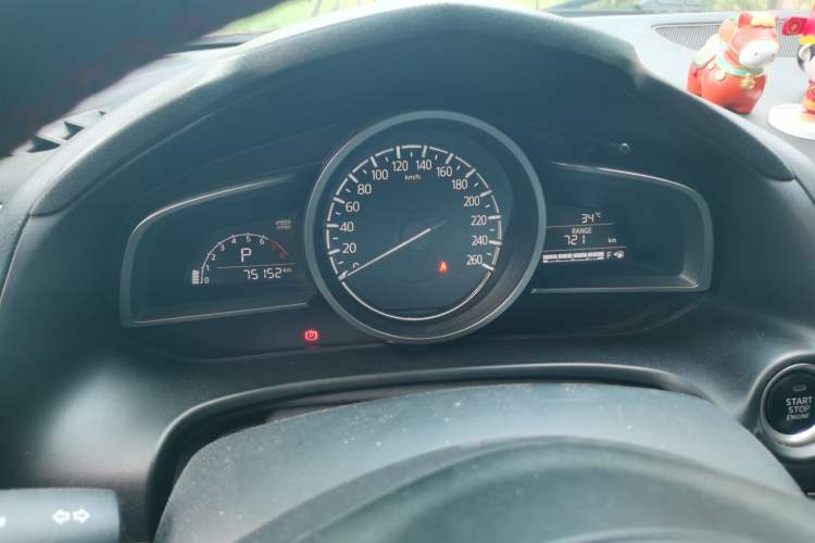Used Mazda 3 Axela 2017 Hatchback 1.5L Automatic Luxury Model China VI Standard Instrument Cluster