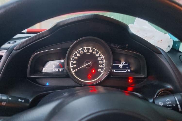 Used Mazda 3 Axela 2017 Sedan 1.5L Automatic Comfort Model Emission Standard China V Instrument Cluster