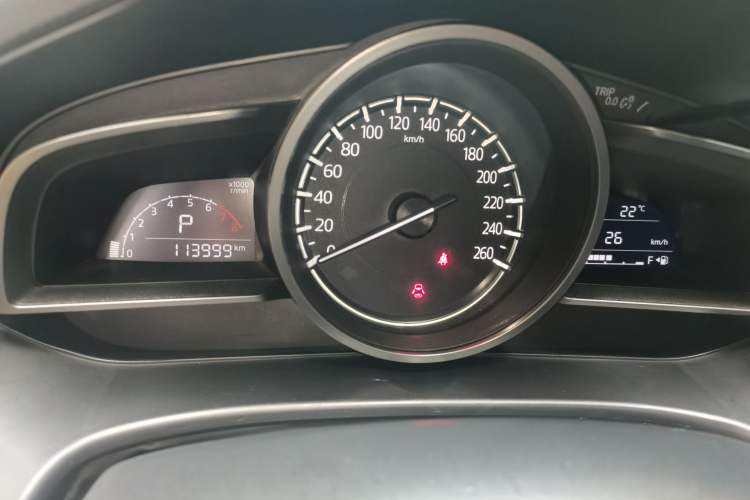 Used Mazda 3 Axela 2017 Sedan 1.5L Automatic Comfort Model Emission Standard China V Instrument Cluster