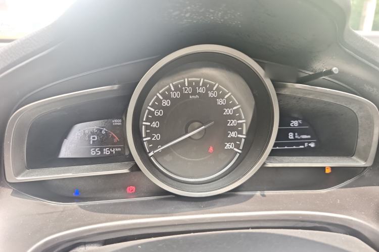 Used Mazda 3 Axela 2017 Sedan 1.5L Automatic Luxury Model Emission Standard China V Instrument Cluster