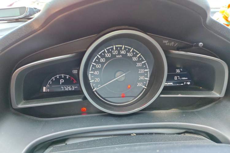 Used Mazda 3 Axela 2017 Hatchback 1.5L Automatic Luxury Model Emission Standard China V Instrument Cluster