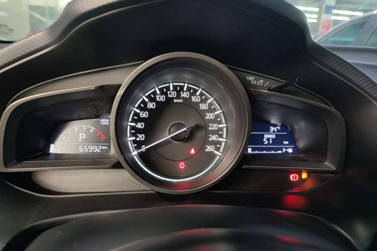 Used Mazda 3 Axela 2017 Sedan 1.5L Automatic Comfort Model Emission Standard China V Instrument Cluster