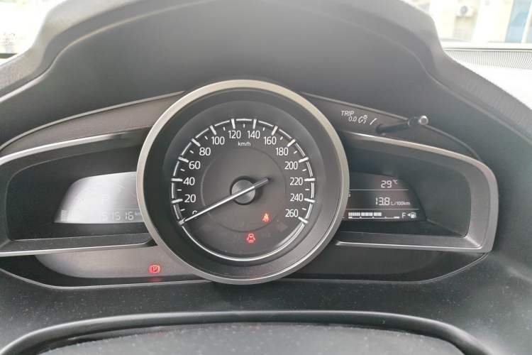 Used Mazda 3 Axela 2017 Sedan 1.5L Automatic Luxury Model Emission Standard China V Instrument Cluster