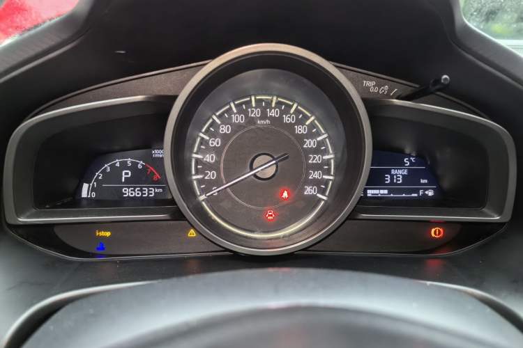 Used Mazda 3 Axela 2017 Sedan 1.5L Automatic Comfort Model Emission Standard China V Instrument Cluster