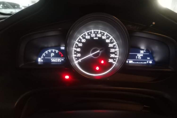 Used Mazda 3 Axela 2017 Sedan 1.5L Automatic Luxury Model Emission Standard China V Instrument Cluster