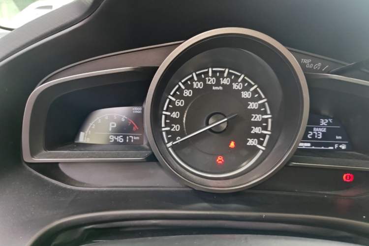 Used Mazda 3 Axela 2017 Sedan 1.5L Automatic Comfort Model Emission Standard China V Instrument Cluster
