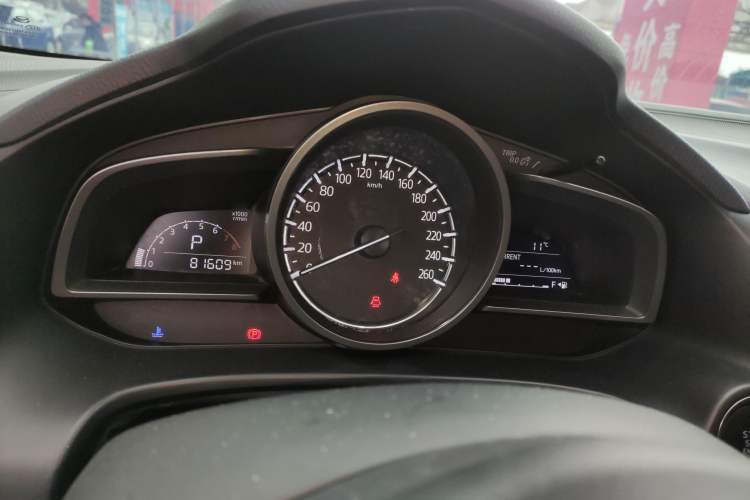 Used Mazda 3 Axela 2017 Sedan 1.5L Automatic Luxury Model Emission Standard China V Instrument Cluster