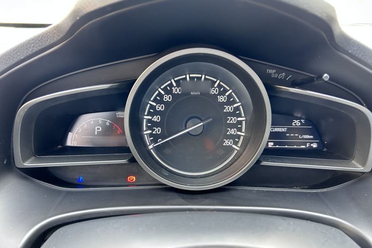Used Mazda 3 Axela 2017 Sedan 1.5L Automatic Luxury Model Emission Standard China V Instrument Cluster