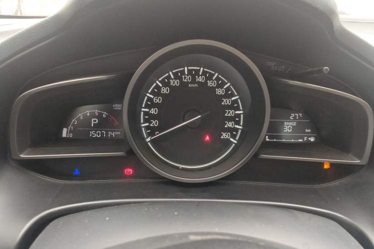 Used Mazda 3 Axela 2017 Sedan 1.5L Automatic Luxury Model Emission Standard China V Instrument Cluster