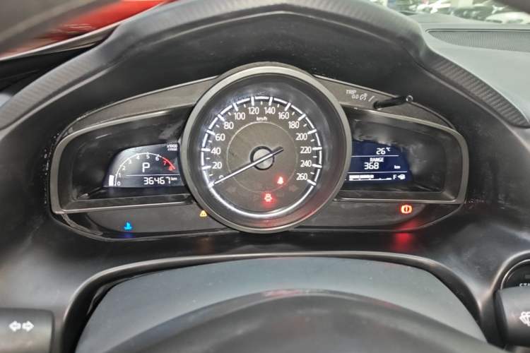 Used Mazda 3 Axela 2017 Hatchback 1.5L Automatic Comfort Model Emission Standard China V Instrument Cluster