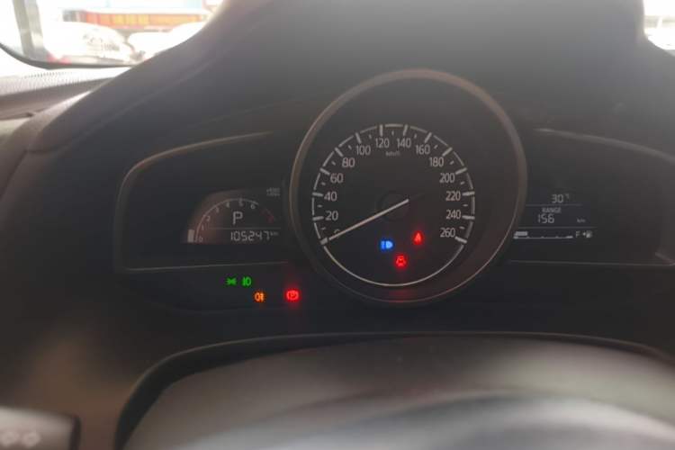 Used Mazda 3 Axela 2017 Sedan 1.5L Automatic Luxury Model Emission Standard China V Instrument Cluster
