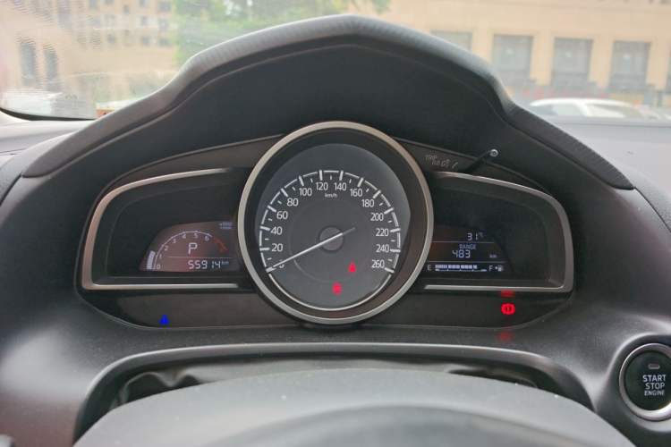 Used Mazda 3 Axela 2017 Sedan 1.5L Automatic Comfort Model Emission Standard China V Instrument Cluster
