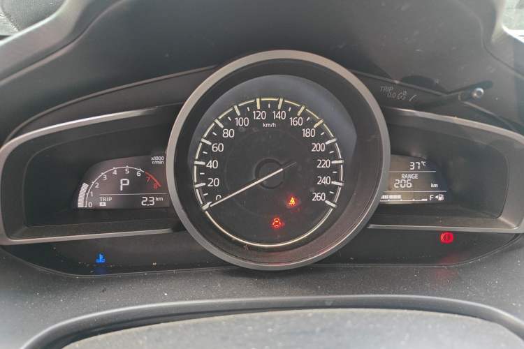 Used Mazda 3 Axela 2017 Sedan 1.5L Automatic Comfort Model Emission Standard China V Instrument Cluster