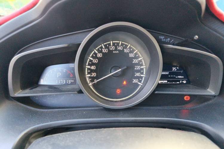 Used Mazda 3 Axela 2017 Sedan 1.5L Manual Comfort Model Emission Standard China V Instrument Cluster