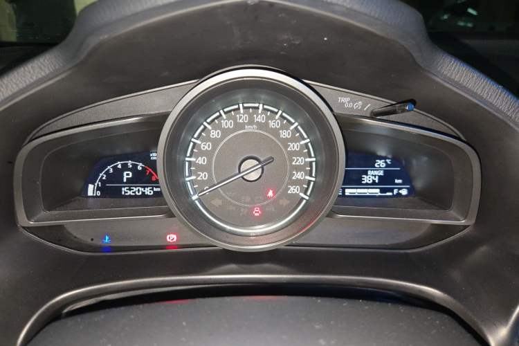 Used Mazda 3 Axela 2017 Sedan 1.5L Automatic Luxury Model China VI Standard Instrument Cluster