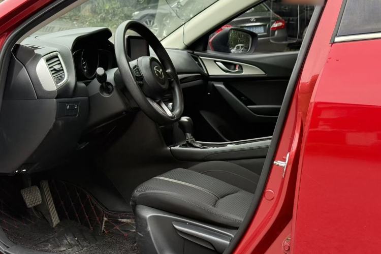 Used Mazda 3 Axela 2017 Sedan 1.5L Automatic Luxury Model Emission Standard China V Interior 1