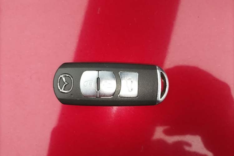 Used Mazda 3 Axela 2017 Sedan 1.5L Automatic Luxury Model Emission Standard China V Interior 1