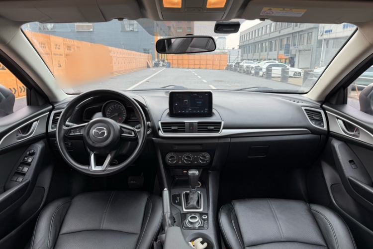 Used Mazda 3 Axela 2017 Sedan 1.5L Automatic Comfort Model Emission Standard China V Interior 3