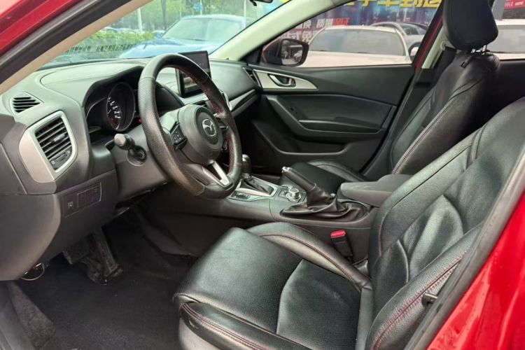 Used Mazda 3 Axela 2017 Hatchback 1.5L Automatic Comfort Model Emission Standard China V Interior 3