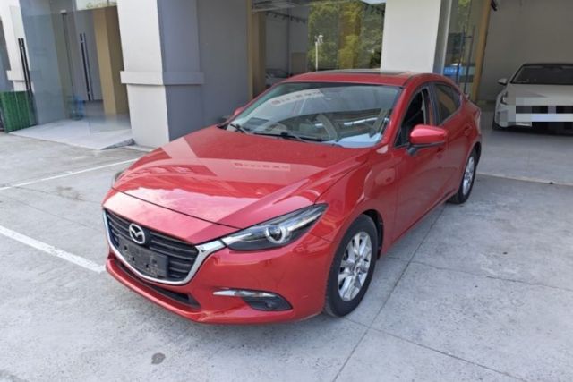 Used Mazda 3 Axela 2017 Sedan 1.5L Automatic Luxury Model Emission Standard China V