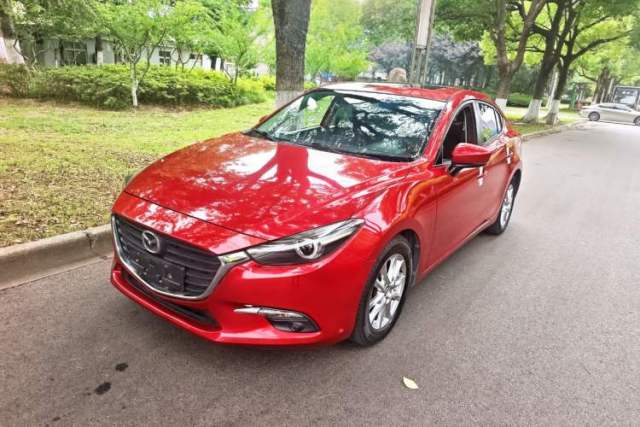 Used Mazda 3 Axela 2017 Sedan 1.5L Automatic Luxury Model Emission Standard China V