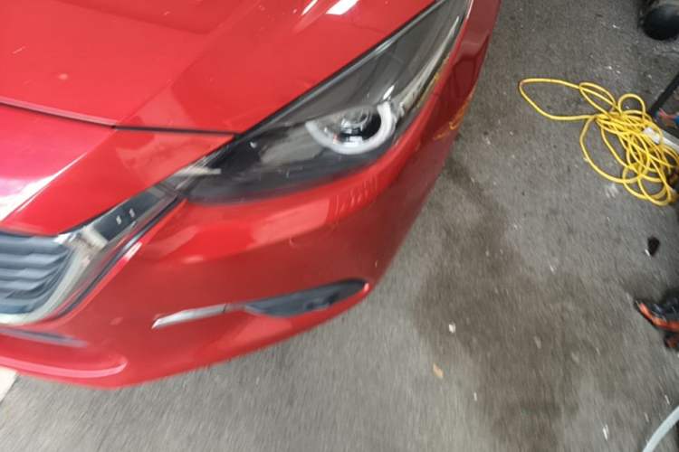 Used Mazda 3 Axela 2017 Sedan 1.5L Automatic Luxury Model Emission Standard China V Left Front Headlight