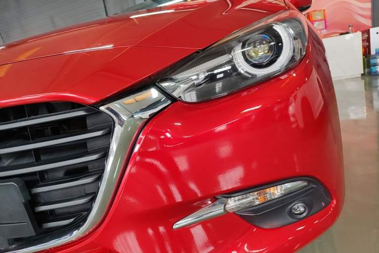 Used Mazda 3 Axela 2017 Sedan 1.5L Automatic Luxury Model Emission Standard China V Left Front Headlight